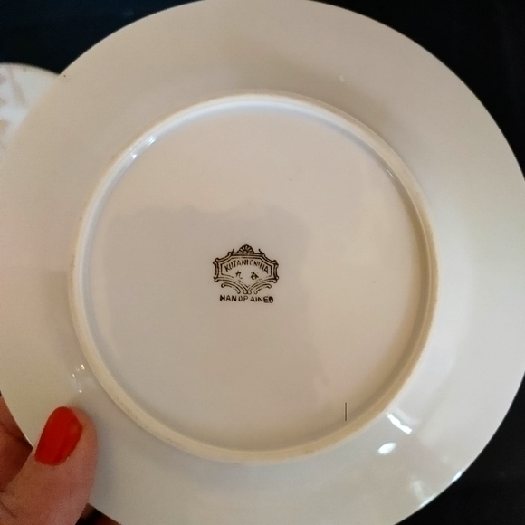 Kutani Hand Painted 8 Dessert Plates Bread Plate Gold Trim - Picture 4 of 7